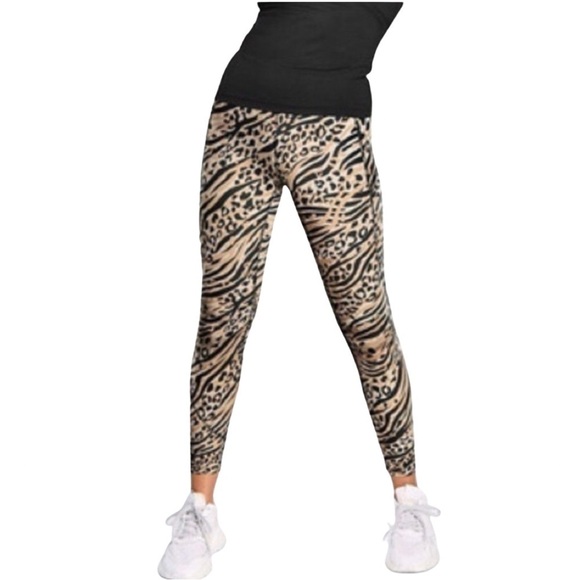 PINK Sport Buttery Soft Leopard Leggings Size Medium - Picture 2 of 8